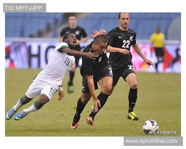 南俱杯精彩对决班菲尔德迎战波士顿河争夺晋级资格